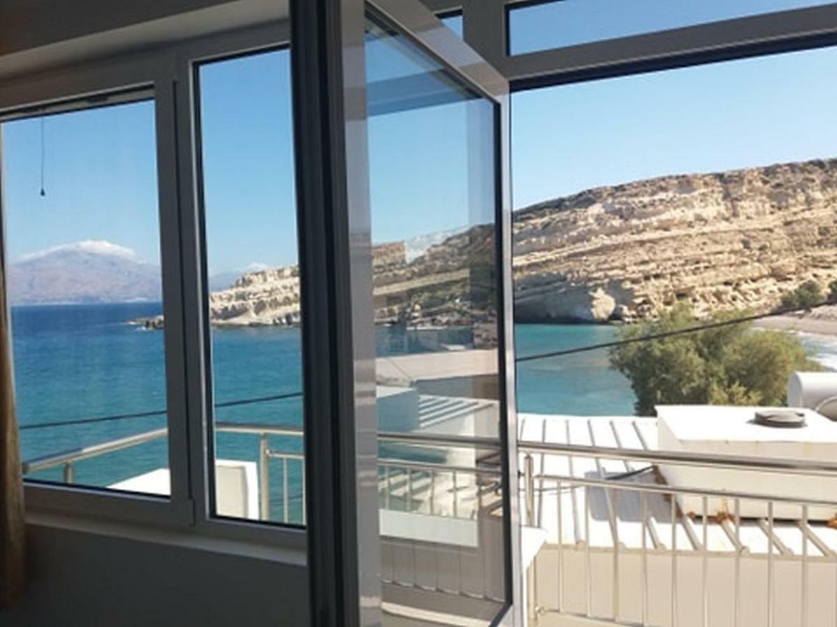 Apartment View *